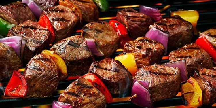 Yea Riverside Caravan Park free gas BBQs